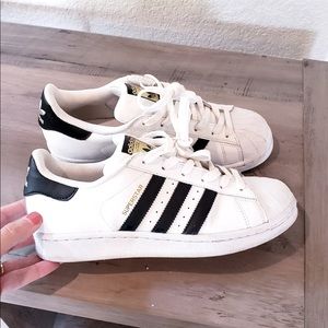 Adidas black and white sneakers, size 5.5
